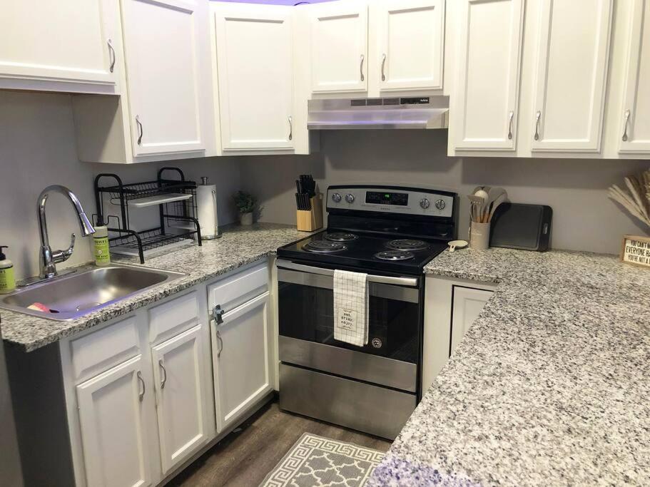 Downtown Cleveland -Modern First Floor Unit Διαμέρισμα Εξωτερικό φωτογραφία