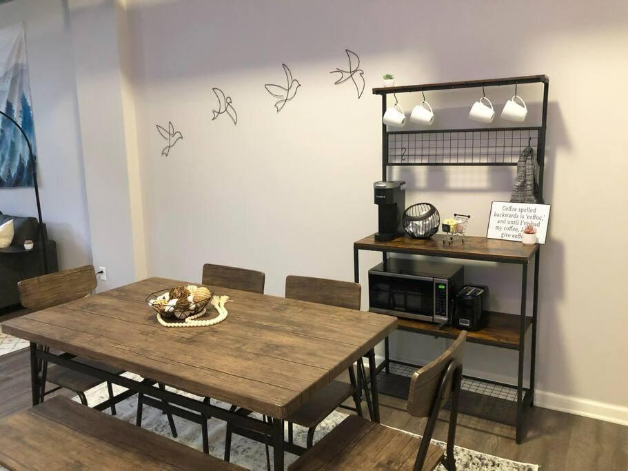 Downtown Cleveland -Modern First Floor Unit Διαμέρισμα Εξωτερικό φωτογραφία