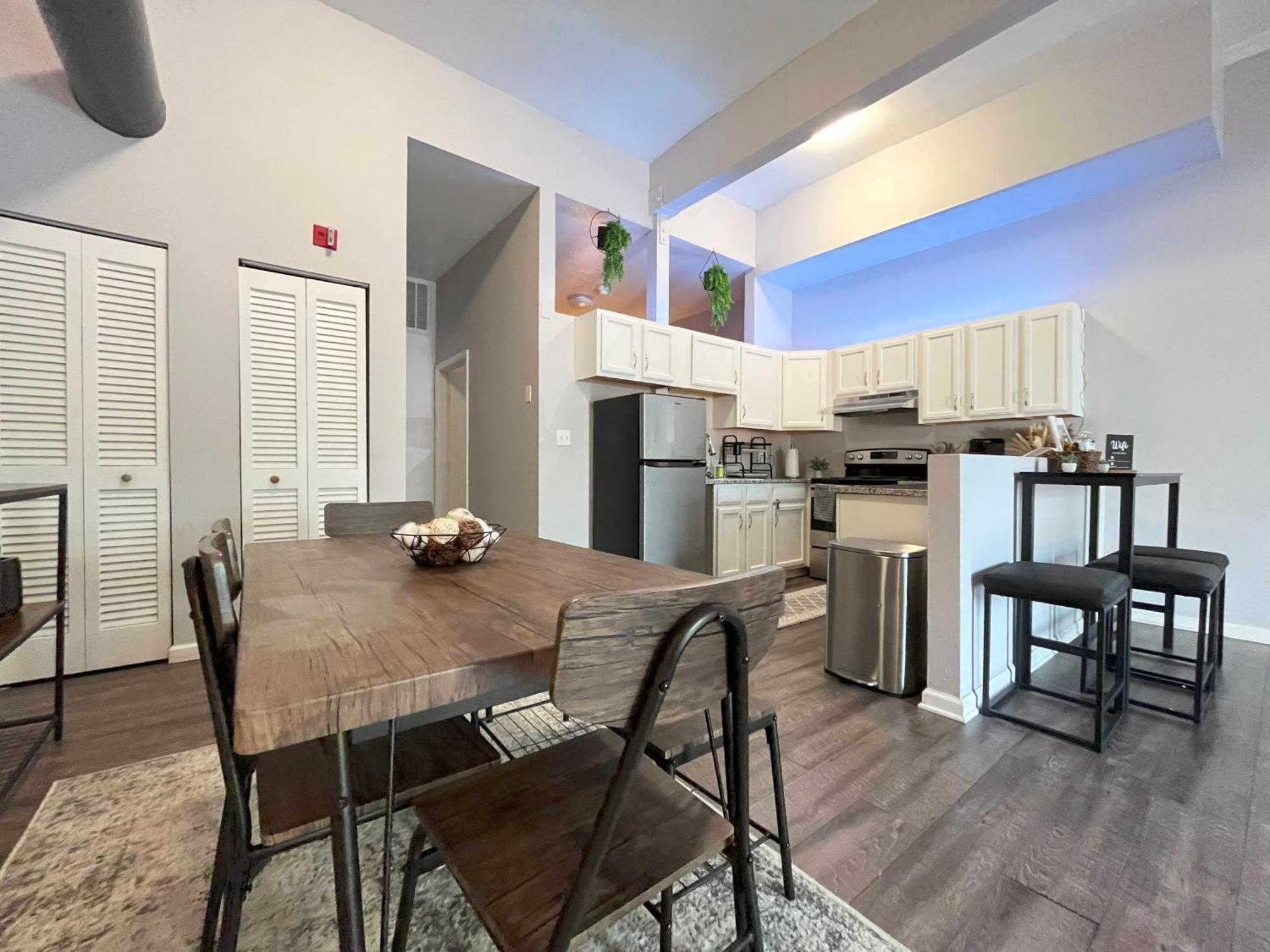 Downtown Cleveland -Modern First Floor Unit Διαμέρισμα Εξωτερικό φωτογραφία