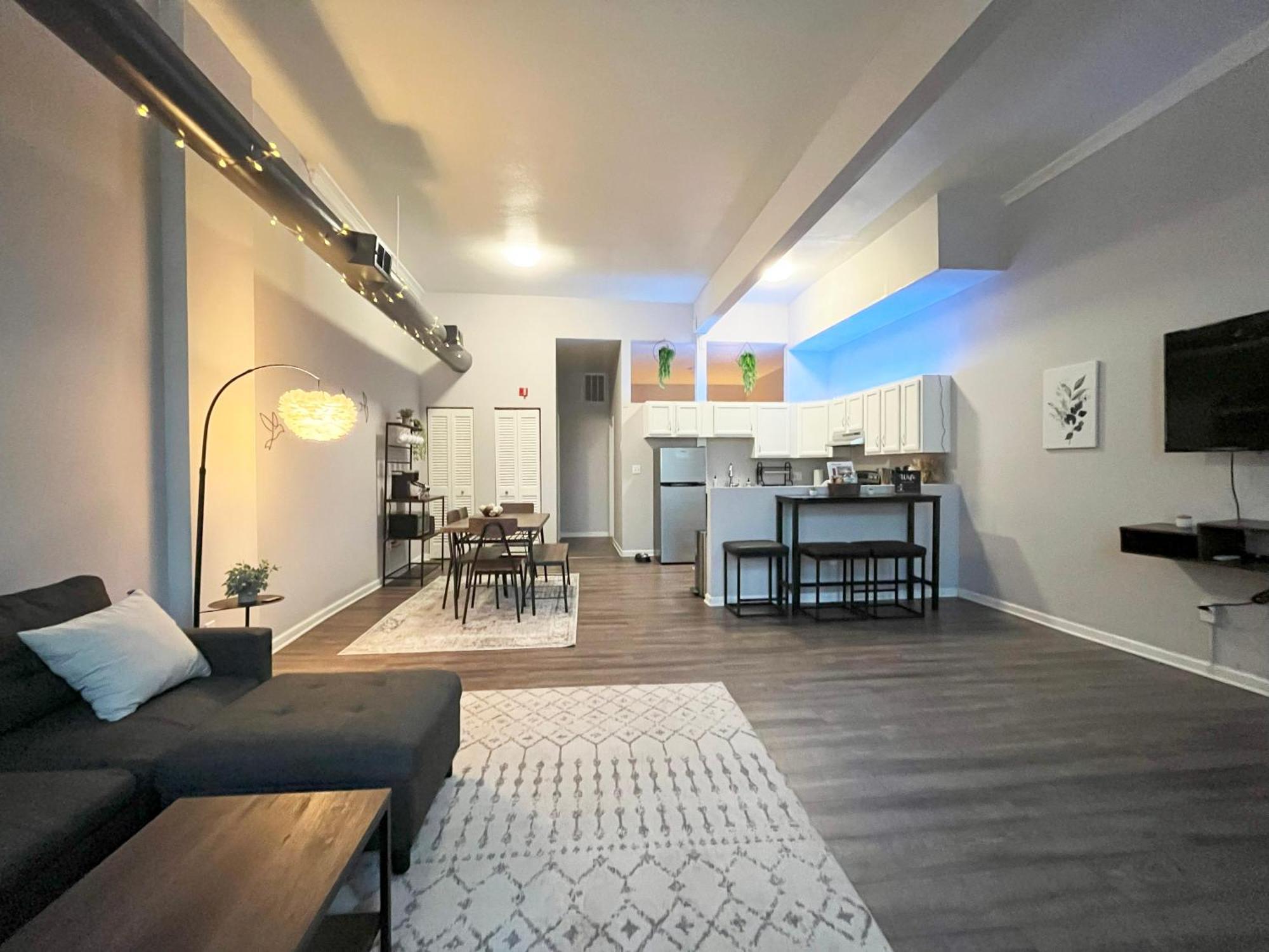 Downtown Cleveland -Modern First Floor Unit Διαμέρισμα Εξωτερικό φωτογραφία